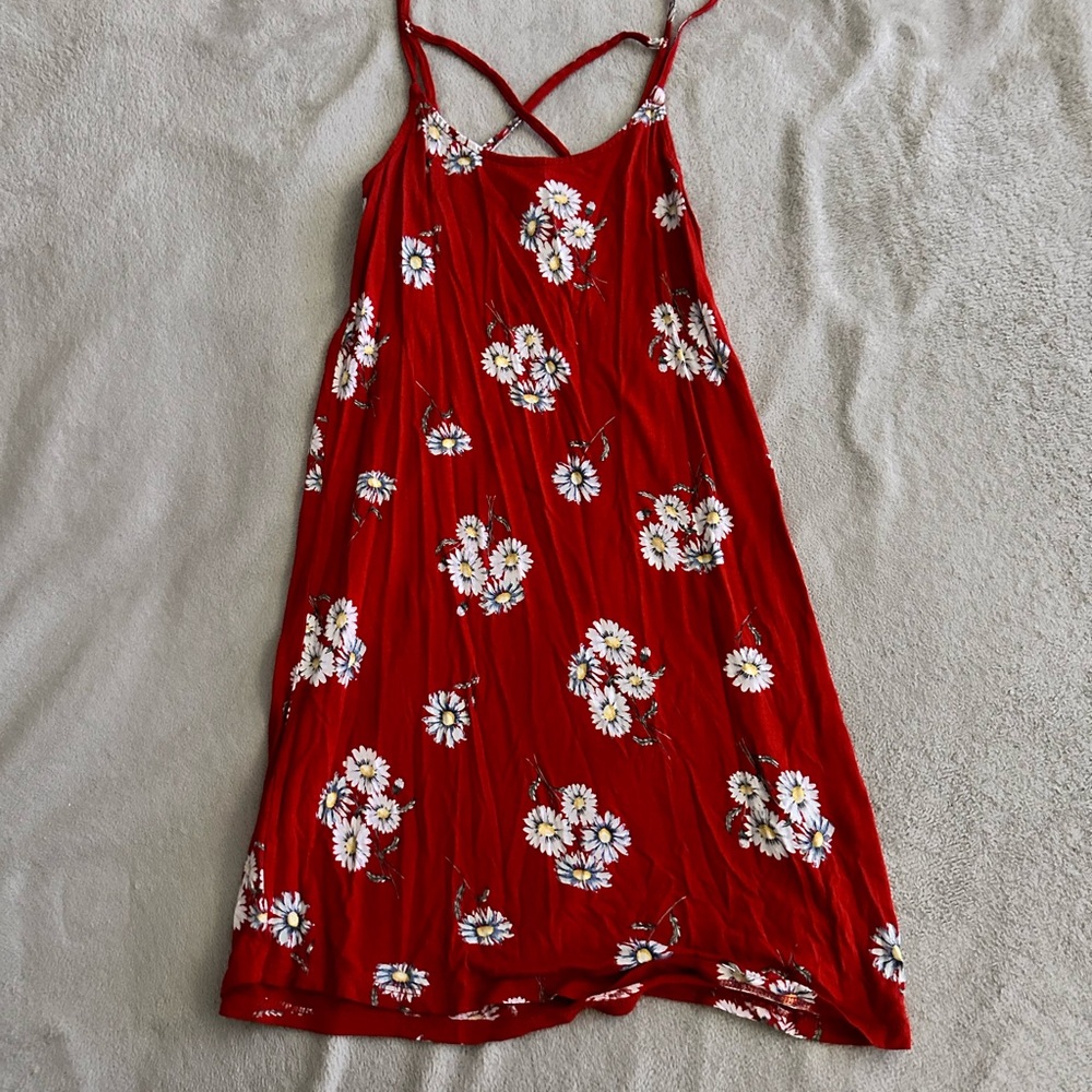 Red Mini Dress with Floral Pattern and Sleeveless Design